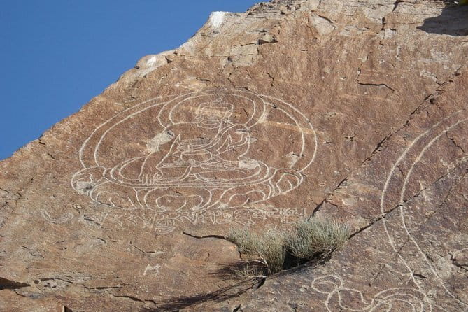 1 Day Tour: Castle of nomads & Buddha petroglyphs - Tamgaly-Tas: carvings beside the Ili River