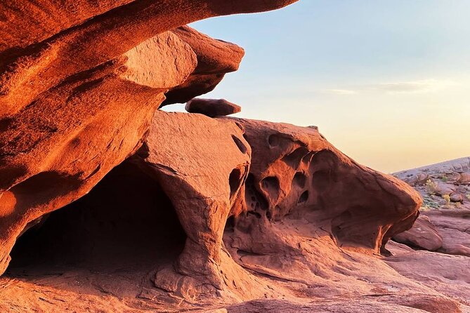 2 day tour to Altyn Emel Singing Dune and Aktau mountain - The 7-kilometer walk through the Aktau Mountains
