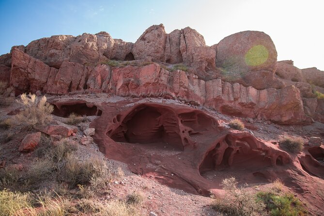 2 Days Tour: Altyn Emel National Park – Singing Dunes & Aktau Mountains - Day one at Aktau Mountains, Altyn Emel’s open-air geology museum