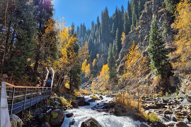 Alma-Arasan & Ayusai Mountain Gorges with Hot Springs Tour - What the $30 price really includes