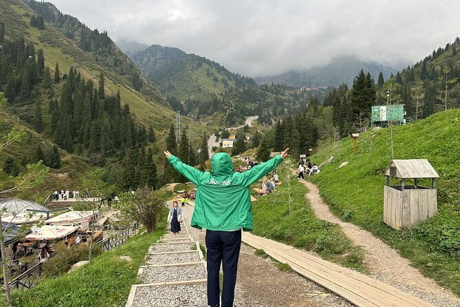 Almaty city tour and Medeu-Shymbulak-Koktobe-Green Bazar - Why this tour works for a first day in Almaty