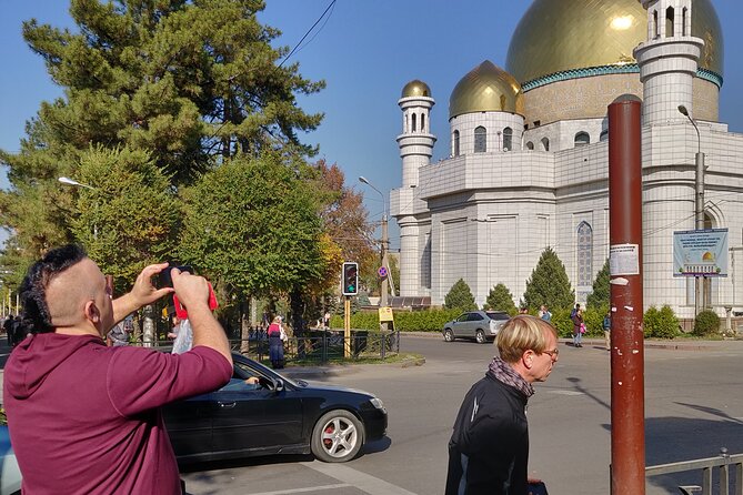 Almaty Original City Tour - Panfilov Park and the Holy Ascension Cathedral