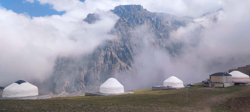 Almaty: Shymbulak Mountain Hiking Tour with Cable Car Ride - Hotel pickup and the climb toward Medeu