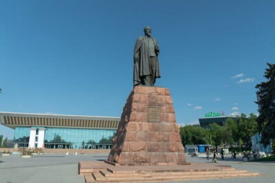 Almaty Walking Tour: 9 Must-See Sights in a Small Group