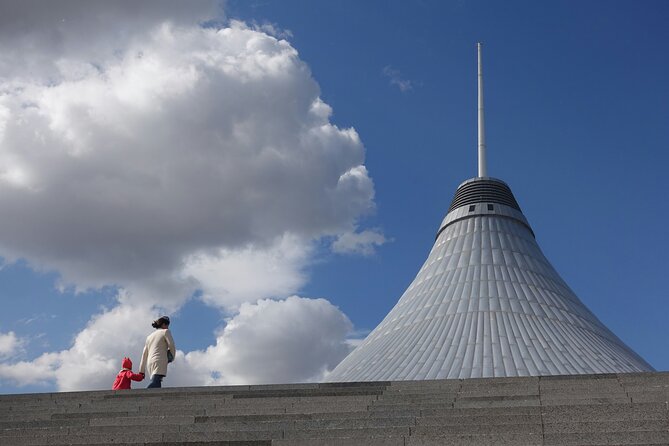 Astana Unveiled: A City Comfort tour with Lunch and Winetasting - The Grand Mosque and Its Optional High Viewpoint