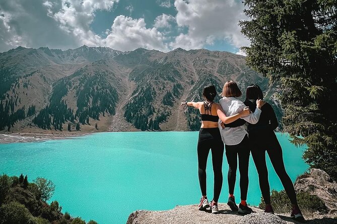 Big Almaty Lake: Choose Your Adventure on Foot or by Car - The car option: easy access and a short stay