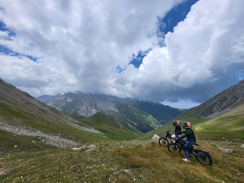Big Almaty lake tour off road bike - Leaving Almaty for the high country