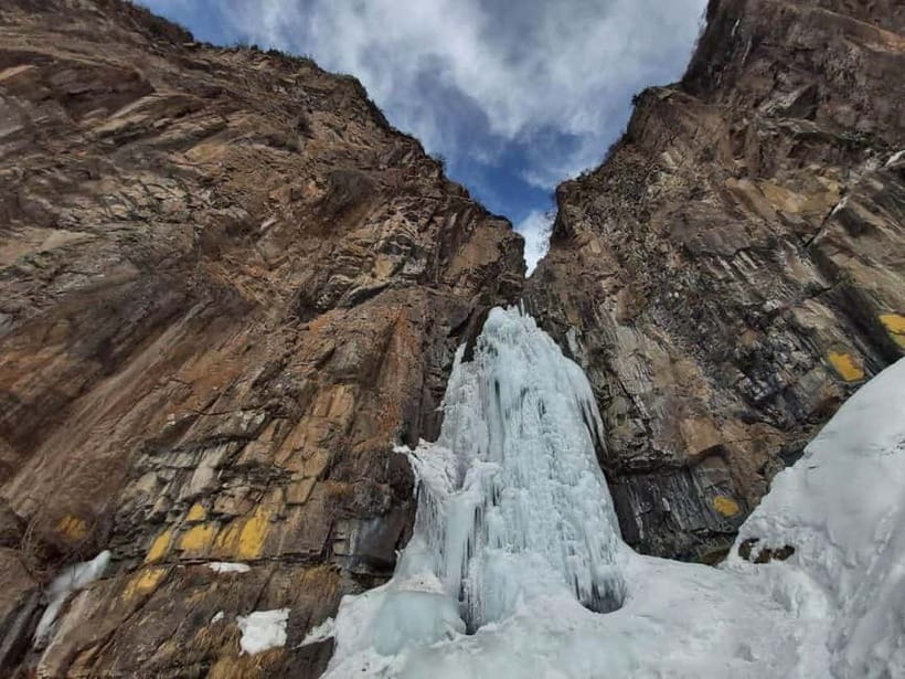 "Butakovka Waterfall" - a half day tour - Leaving Almaty for the Trans-Ili Alatau foothills