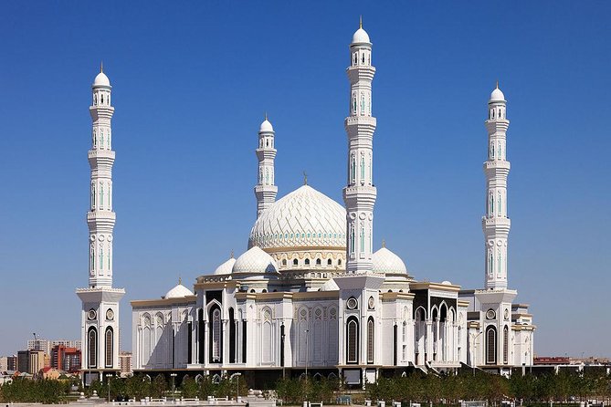 Half-Day Tour ( 4 hours) - Ak Orda and the Millennium Axis
