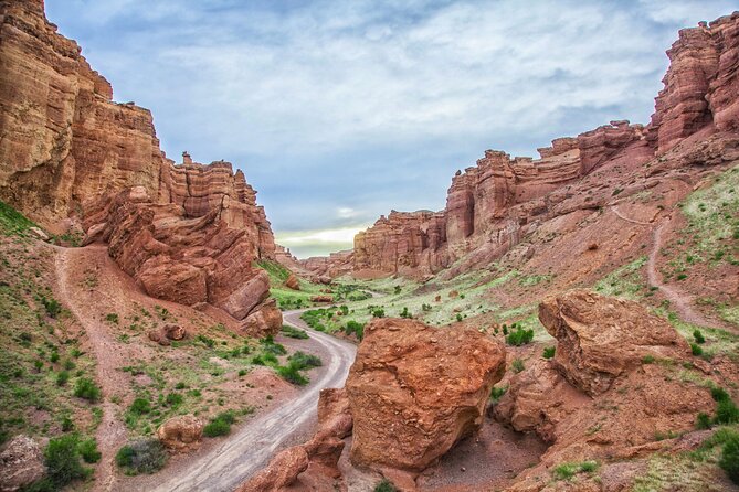 Personalized guided Car Tours to Charyn Canyon & Kolsay Lake - Key points to know before booking
