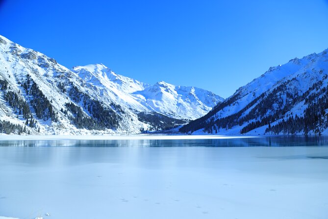 Private Big Almaty Lake Hiking Tour with alternatgive Pipeline - What the guide and private vehicle add