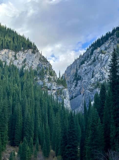 Private: Charyn & Black Canyons and Kolsay & Kaindy Lakes. - Short walks and wide views at Black Canyon