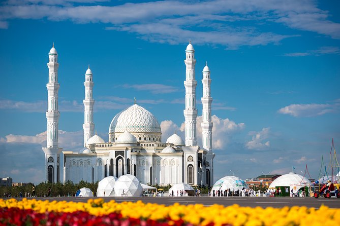 Private day tour in Nur-sultan - A quick introduction to Nur-Sultan’s planned center