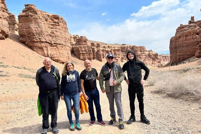 Private Tour to Charyn Canyons - Who will enjoy this Charyn Canyon day?