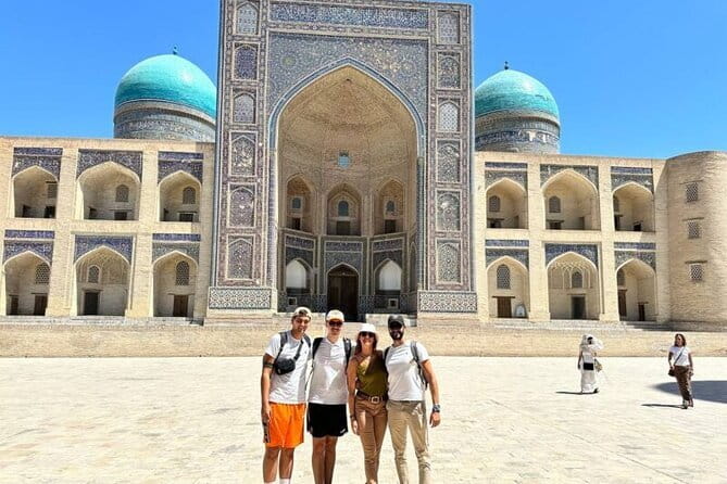 Tour in Central Asia Five Stan’s - Tajikistan combines Hissar with mountain water